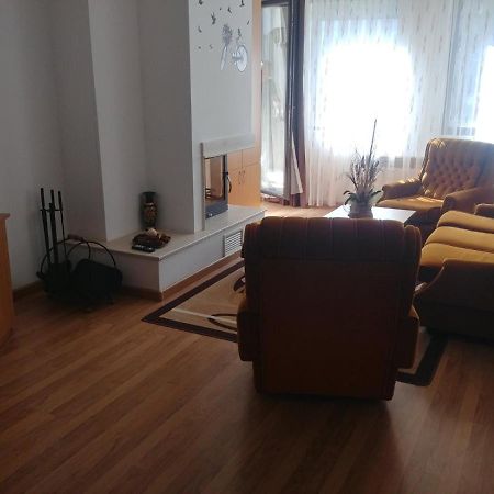 Apartment "Moni" Pamporovo Bagian luar foto