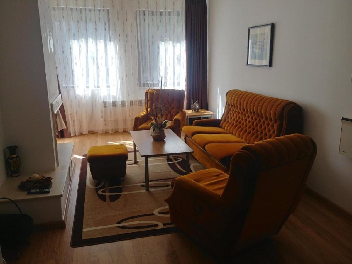 Apartment "Moni" Pamporovo Bagian luar foto
