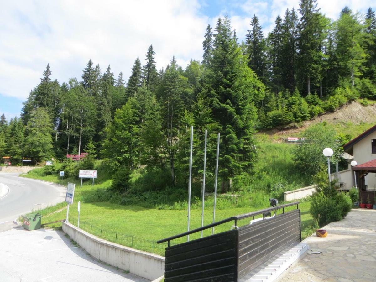 Apartment "Moni" Pamporovo Bagian luar foto