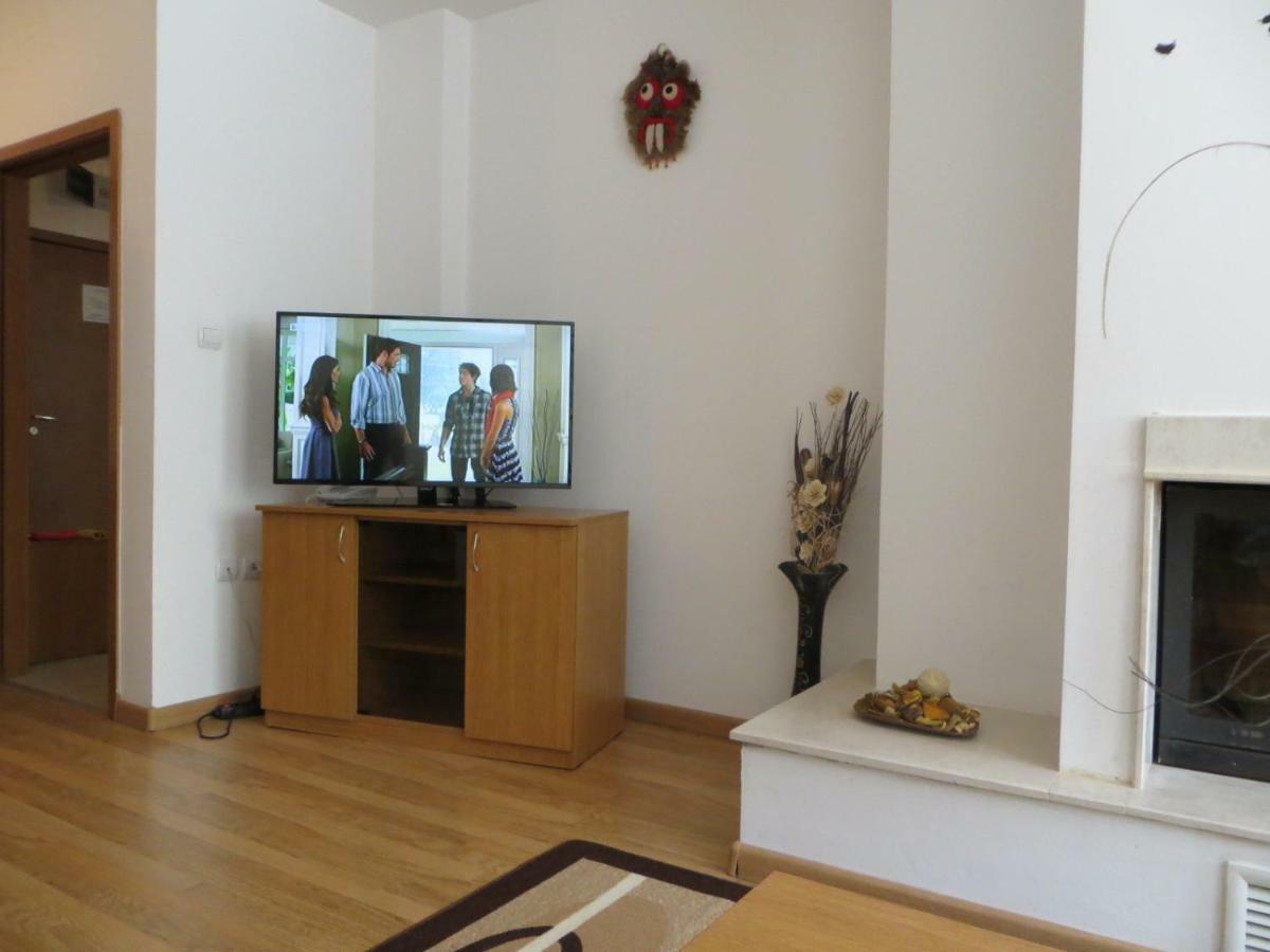 Apartment "Moni" Pamporovo Bagian luar foto