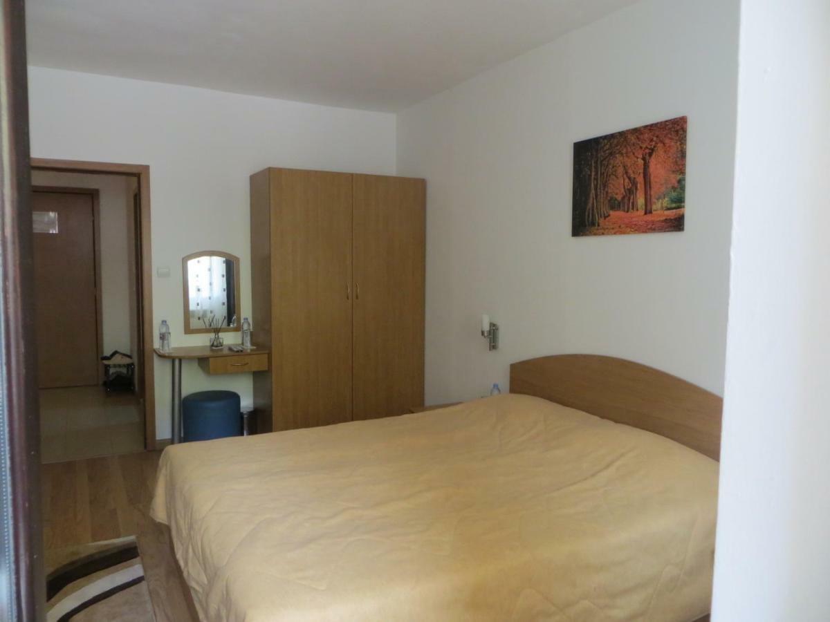 Apartment "Moni" Pamporovo Bagian luar foto